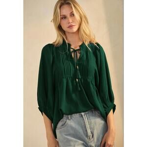#2236 Oddi NWOT Hunter Green Flowy Blouse Size 1X Pintuck Detail